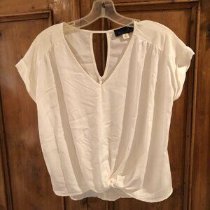 EUC Blue Rain by FRANCESCAS White Twist Front Blouse